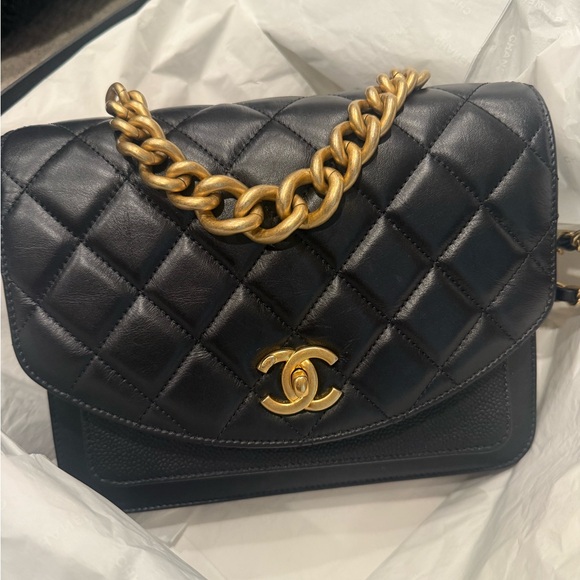 Chanel Caviar and lambskin envelope flap bag - Picture 10 of 13